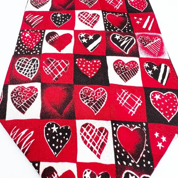 Seasonal Concepts By MMG Hallmark Design Collection Valentines Day Silk Tie - Picture 2 of 5